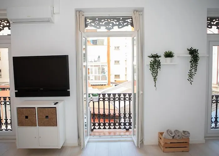 Apartamento Acogedor Frente A Torres De Serrano
